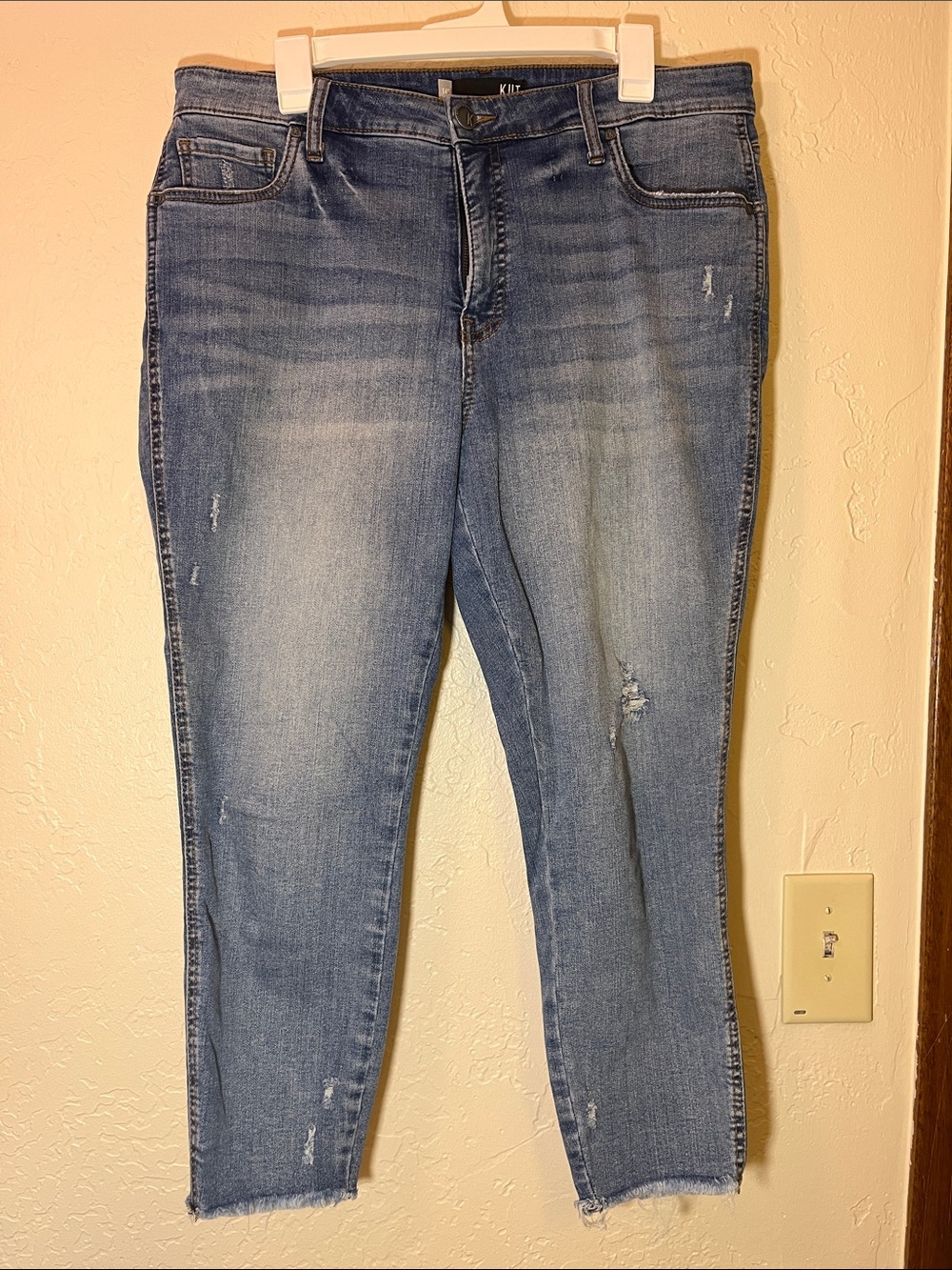 Kut from the Kloth Mid Wash Blue Ankle Jeans